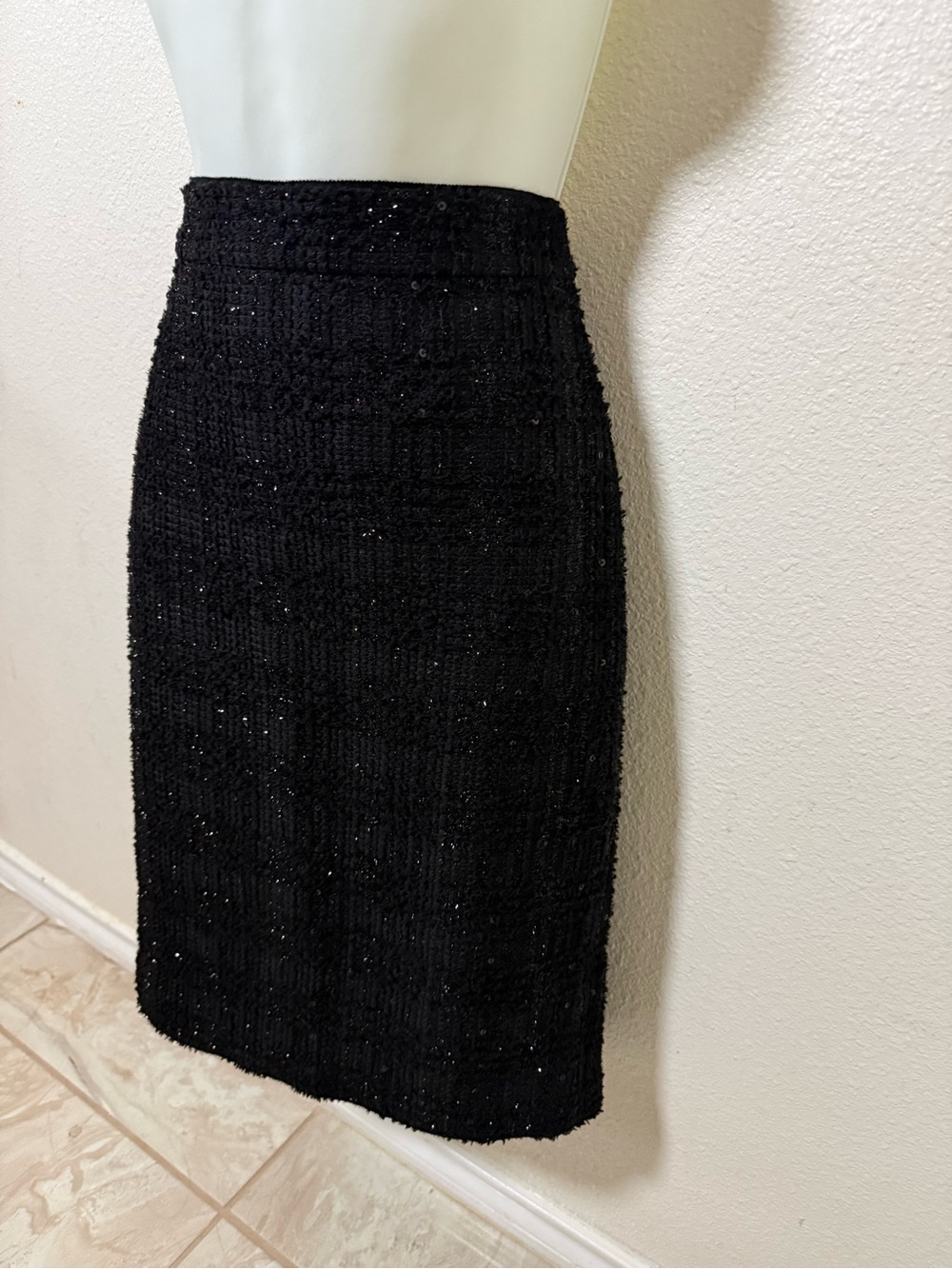 Ann Taylor Black Tweed Pencil Skirt with Subtle Sparkle